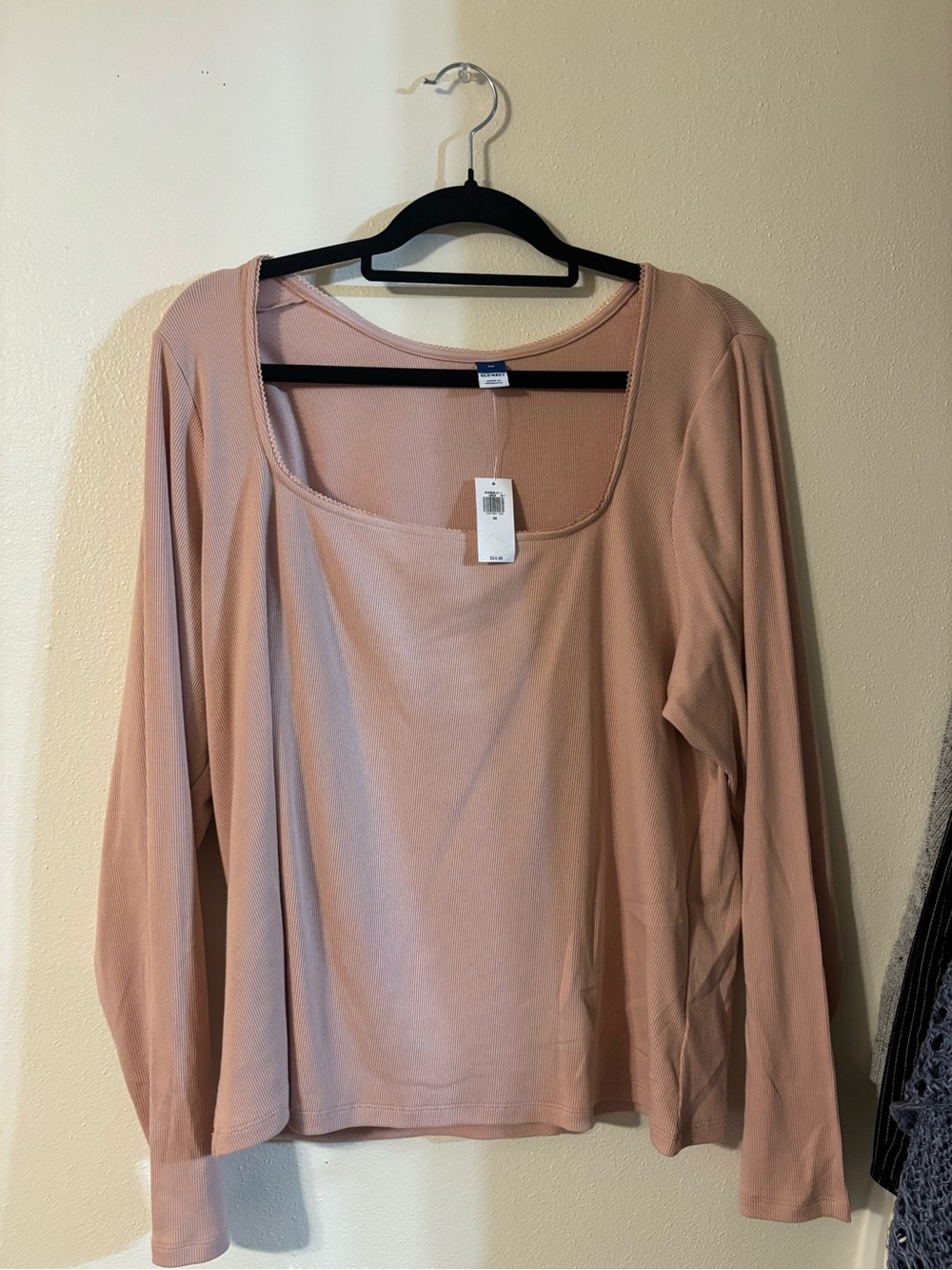 Old Navy Scoop Neck Long-Sleeve Top - Blush Pink